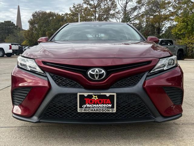 2018 toyota camry se