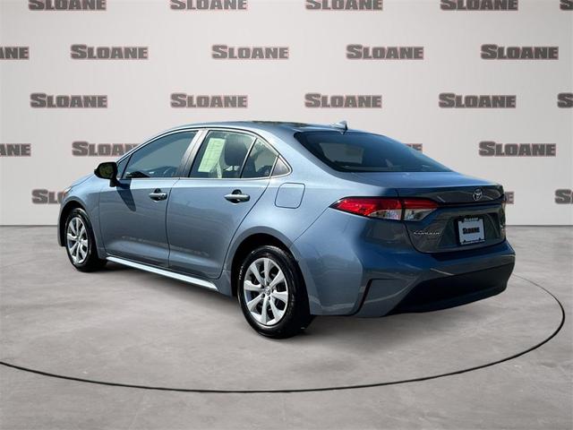 2024 toyota corolla hybrid le