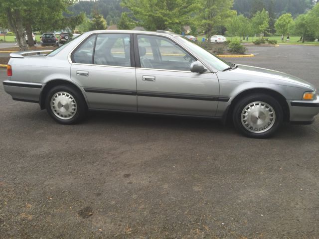 1991 honda accord se 4-door automatic transmission with only 42,378 miles