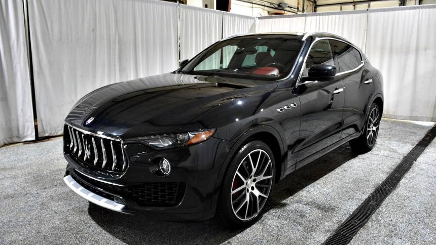 2017 maserati levante base
