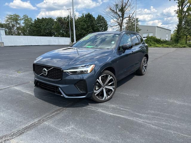 2022 volvo s60 recharge plug-in hybrid t8 r-design
