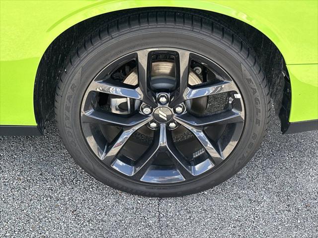 2023 dodge challenger r/t