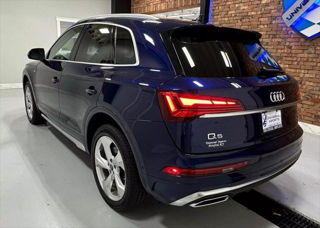 2022 audi q5 45 s line prestige