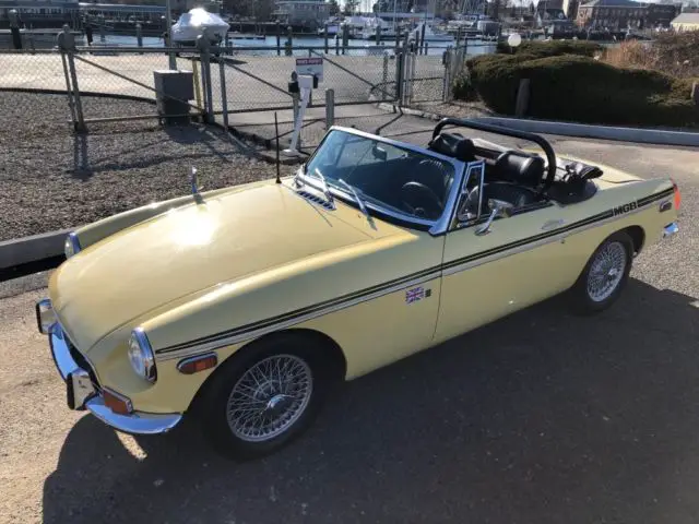 1970 mgb roadster split rear bumper heritage trust certified