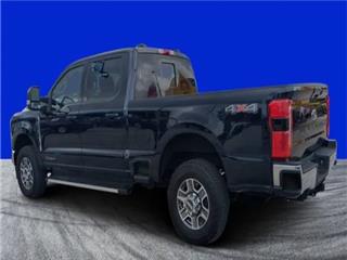 2023 Ford F-350 lariat