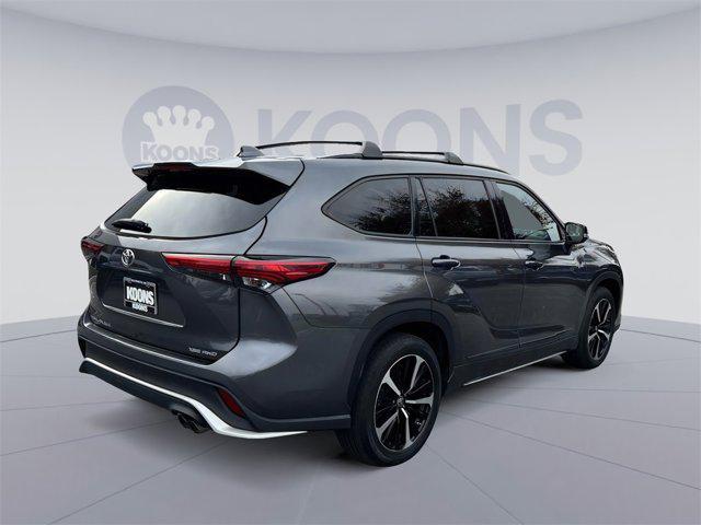 2021 toyota highlander xse