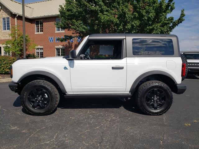 2021 ford bronco black diamond