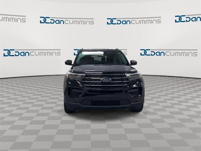 2022 ford explorer xlt