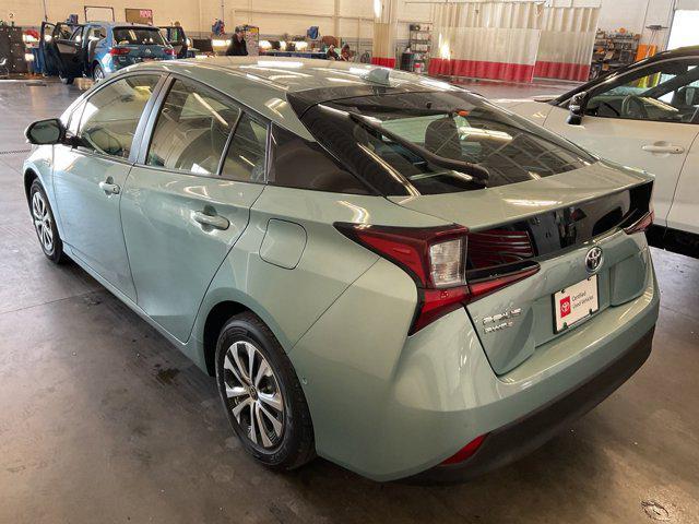 2019 toyota prius xle