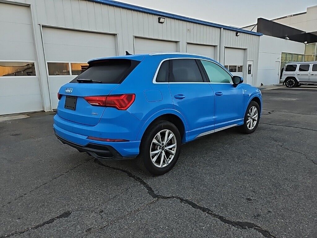 2023 audi q3 premium