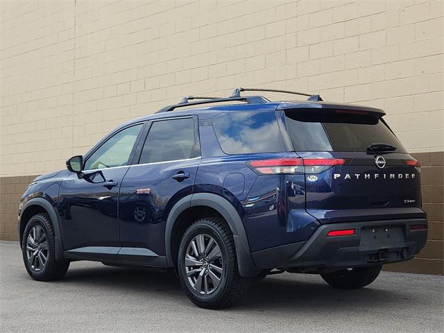 2022 nissan pathfinder sv 4wd