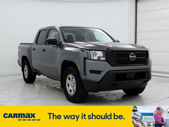 2022 nissan frontier s