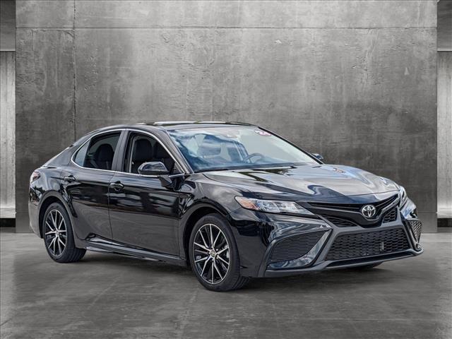 2024 toyota camry se