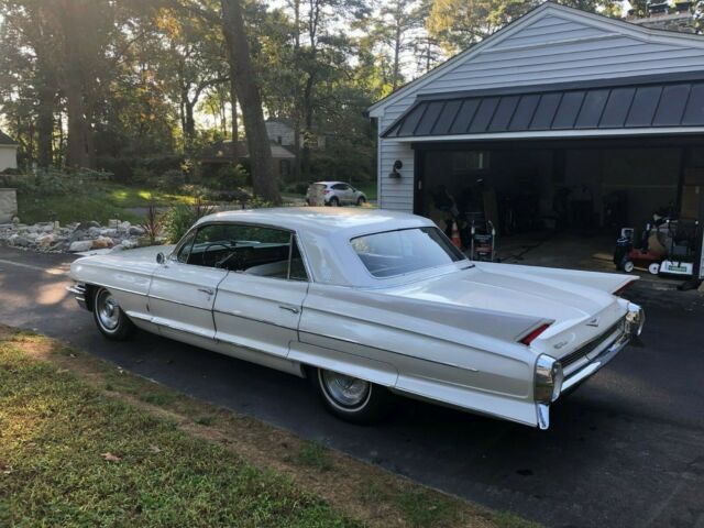 1962 Cadillac Fleetwood series $1