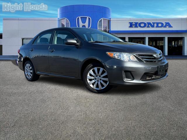 2013 toyota corolla le