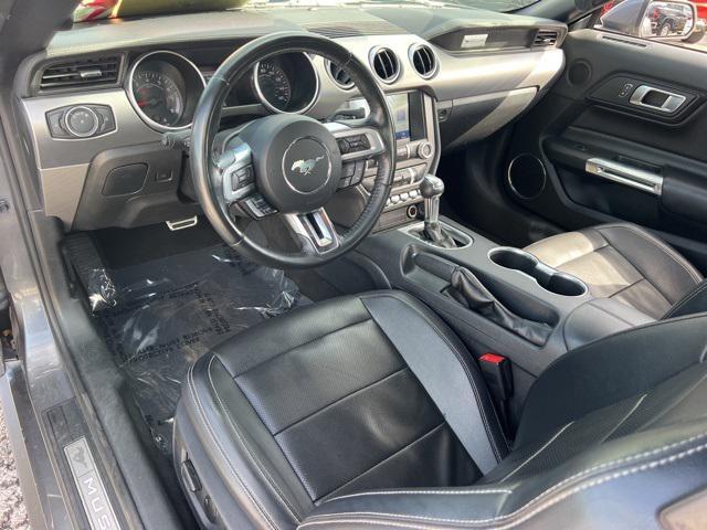 2022 ford mustang ecoboost premium