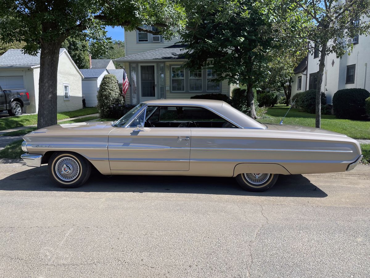 1964 ford galaxie 500 fast back roof