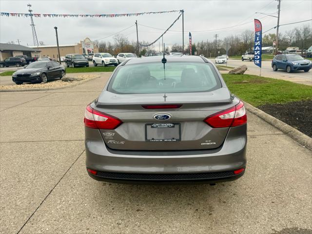 2014 ford focus se