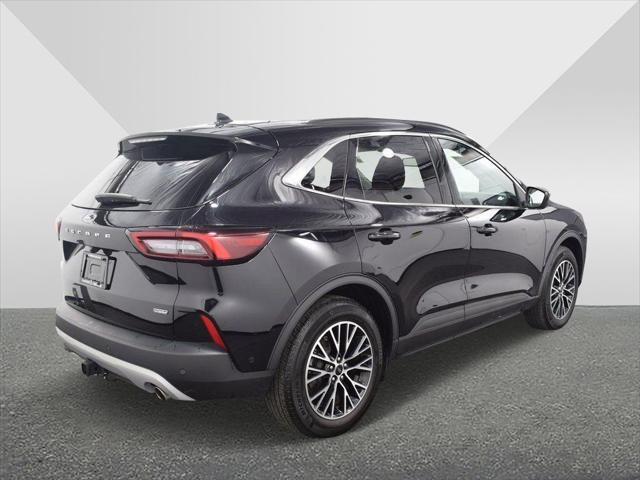 2023 ford escape base