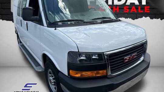 2022 GMC Savana