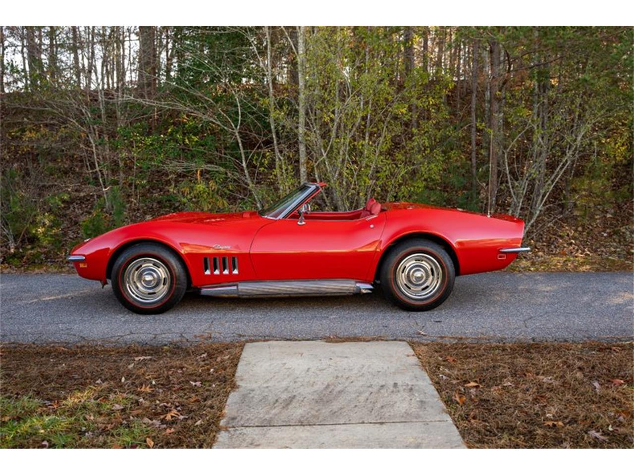 1969 chevrolet corvette stingray