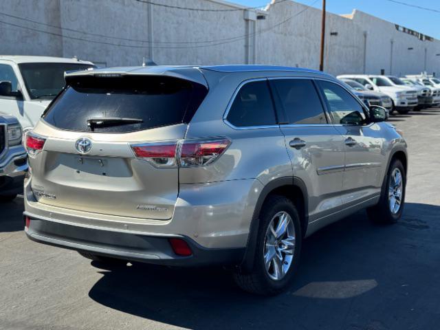 2016 toyota highlander limited platinum