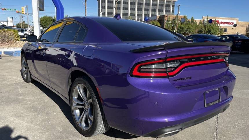 2023 dodge charger sxt