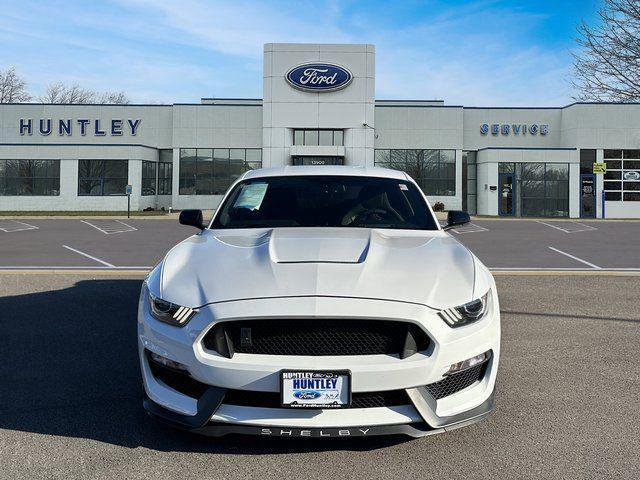 2019 ford shelby gt350 base