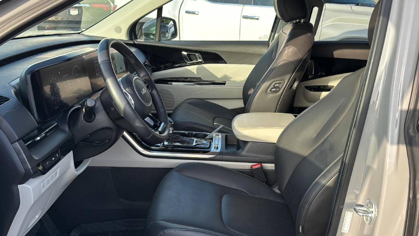 2023 kia carnival sx