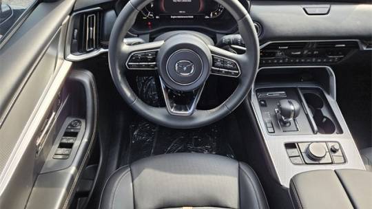 2025 Mazda CX-70 premium plus