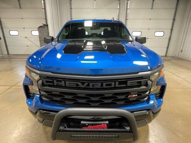2022 chevrolet silverado 1500 custom trail boss