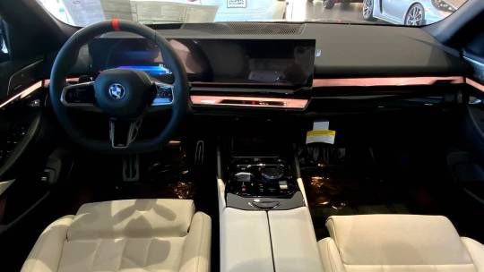 2024 BMW i5
