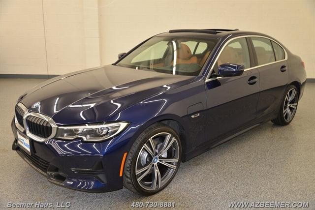 2022 bmw 330e base