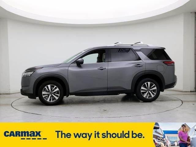 2023 nissan pathfinder sl