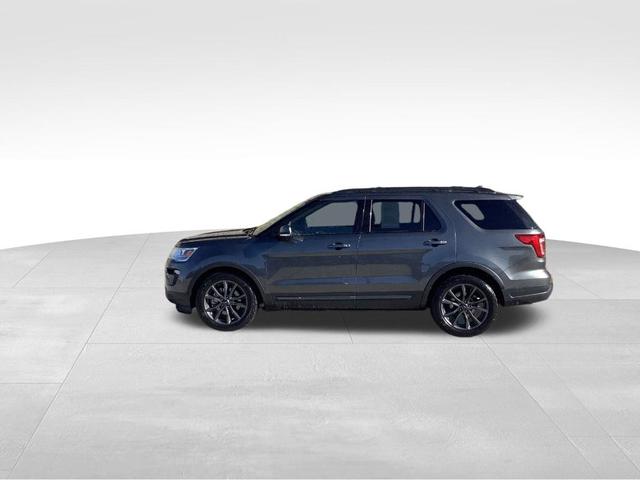 2018 ford explorer xlt