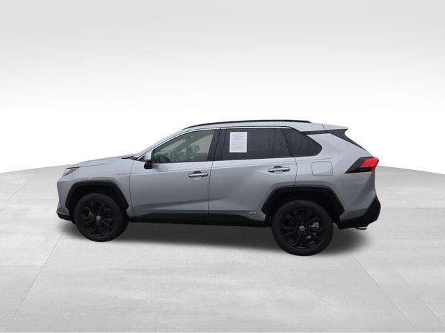 2022 toyota rav4 hybrid se