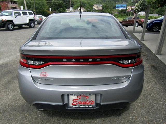 2015 dodge dart sxt