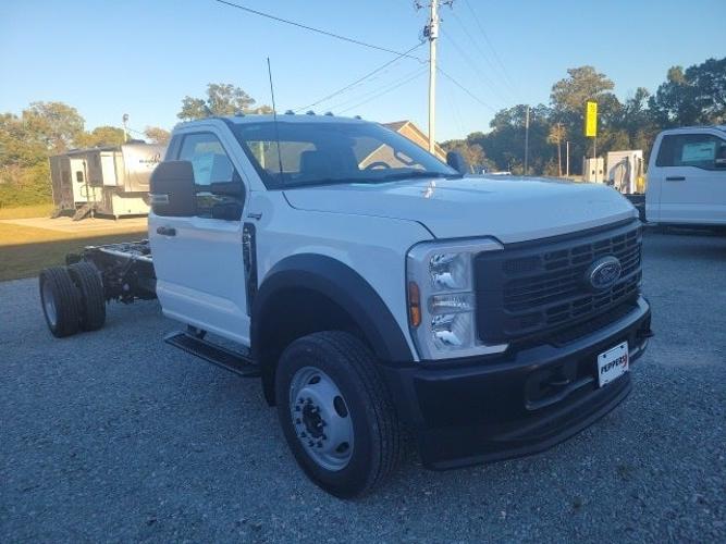new 2024 ford super duty f-550 drw drw