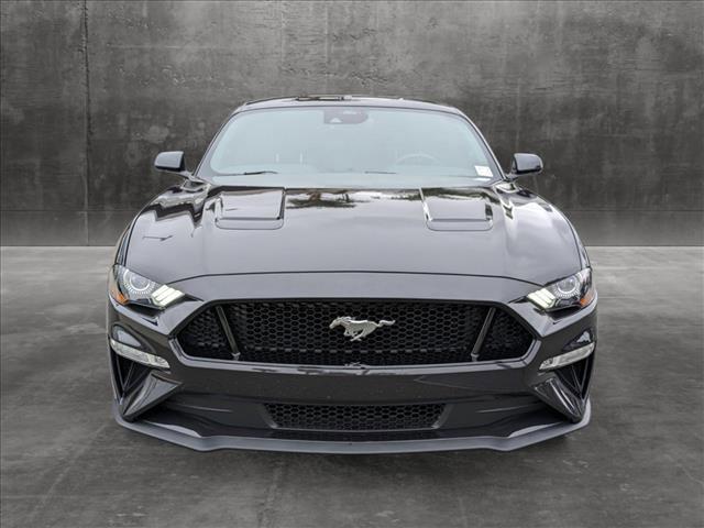 2022 ford mustang gt premium