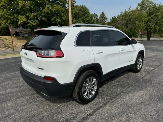 2021 jeep cherokee latitude lux