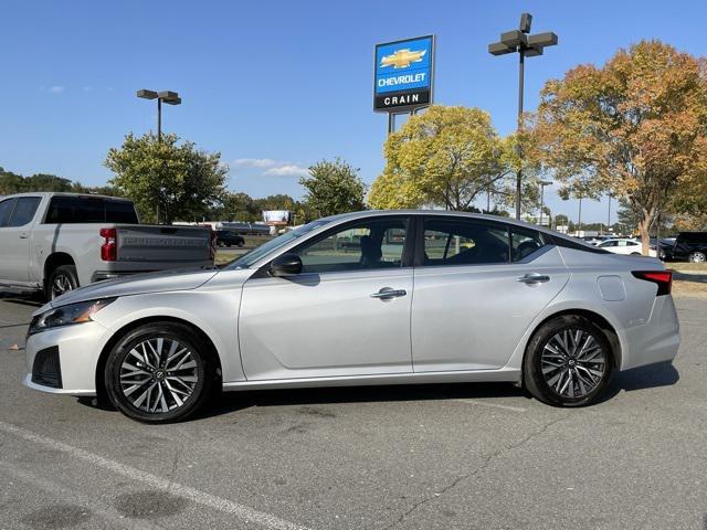2024 nissan altima 2.5 sv