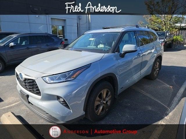 2022 toyota highlander hybrid bronze edition