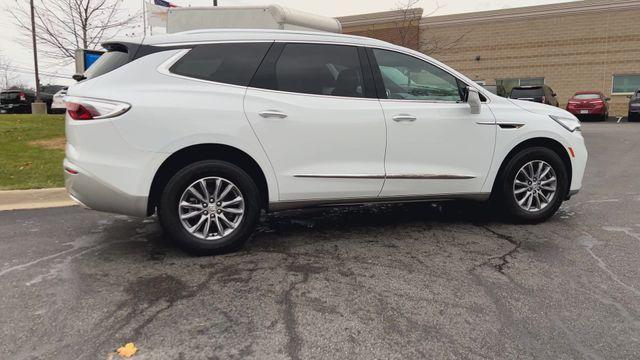 2024 buick enclave essence