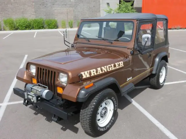 1987 jeep wrangler 4x4, 4.2l 6cyl, original inside and out, new good years