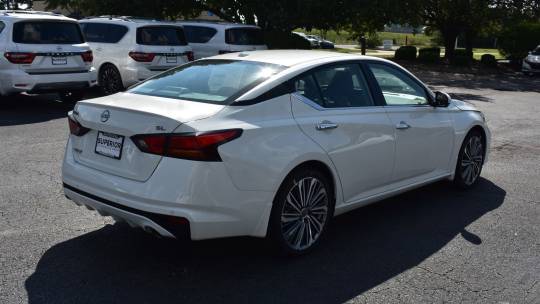2025 Nissan Altima