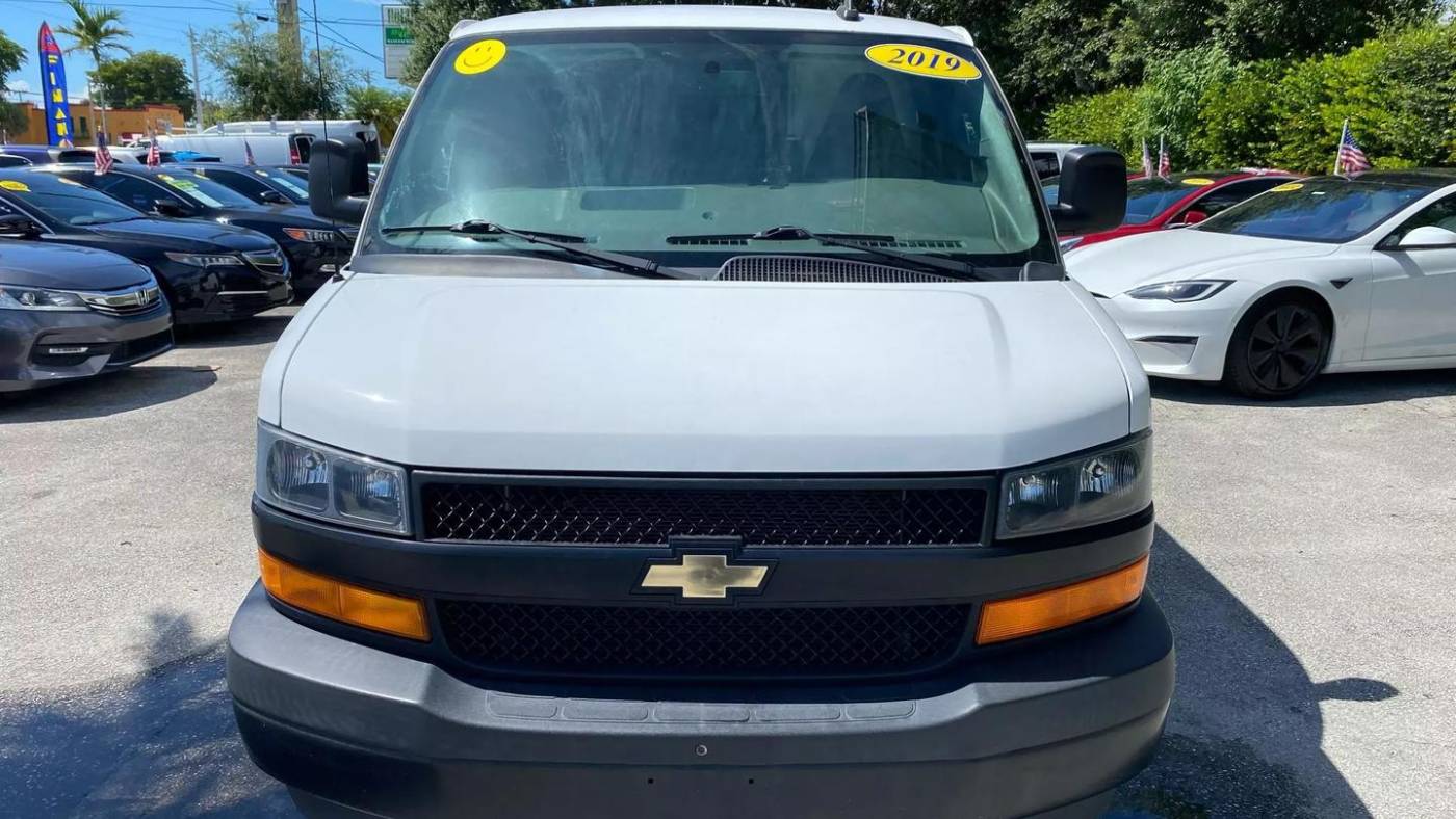 2019 chevrolet express 2500