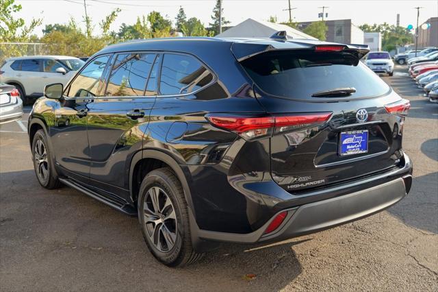 2021 toyota highlander hybrid xle