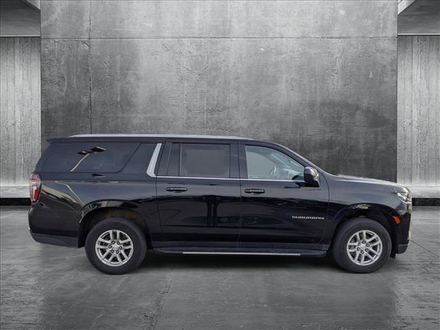 2023 chevrolet suburban lt