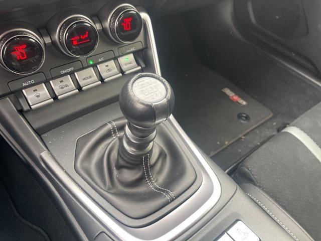 2023 toyota gr86 premium