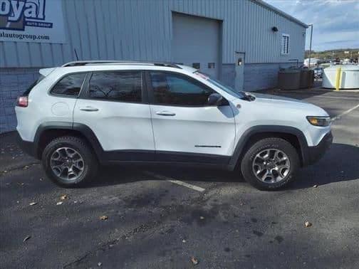 2020 jeep cherokee trailhawk in cortland, new york